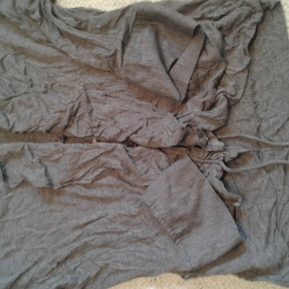 Bcbg maxaazria top - Picture 3 of 3